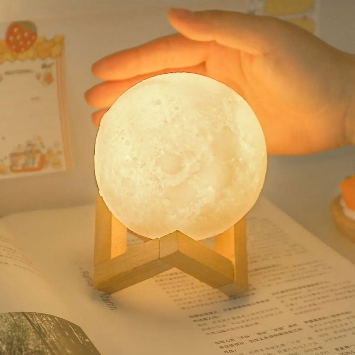 Dimera™ Moon Lamp